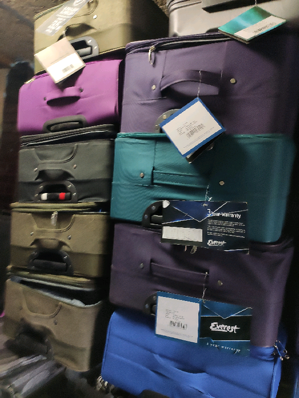 suitcase for sale gumtree